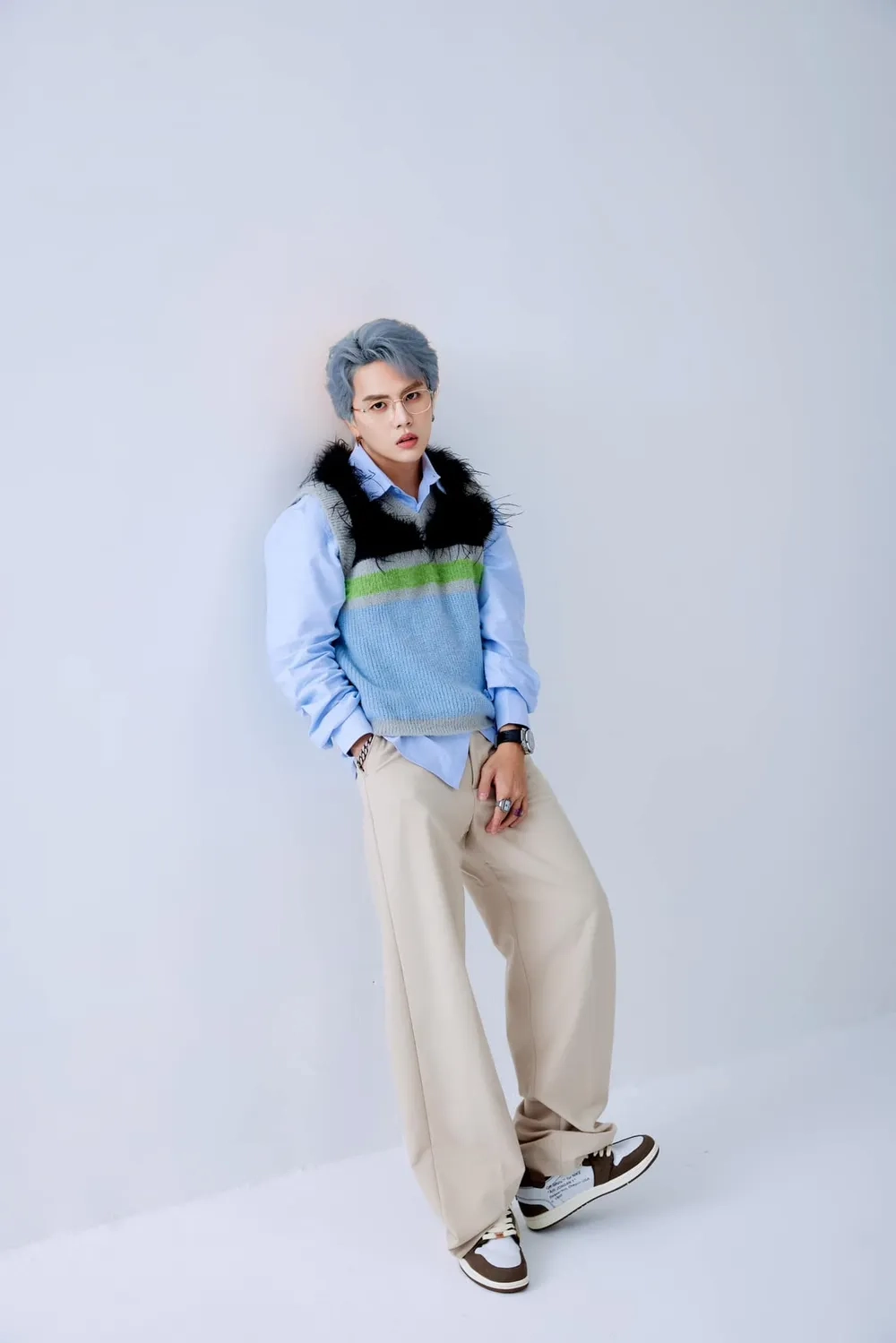 Hỏi nhanh đáp gọn Duy Khánh là ai