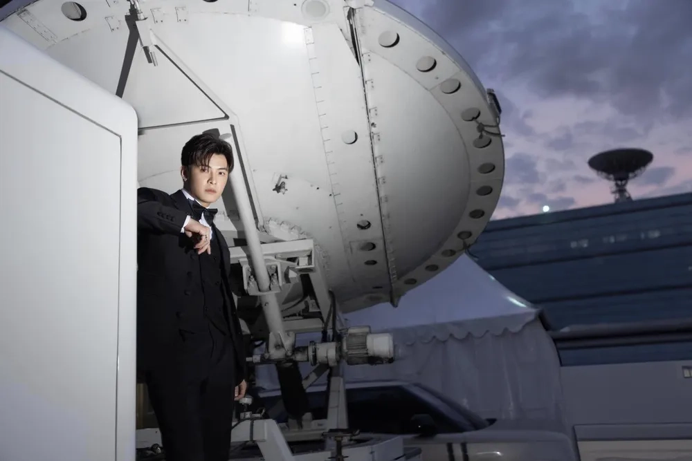 Hé lộ tuổi thật của Gin Tuấn Kiệt tuổi