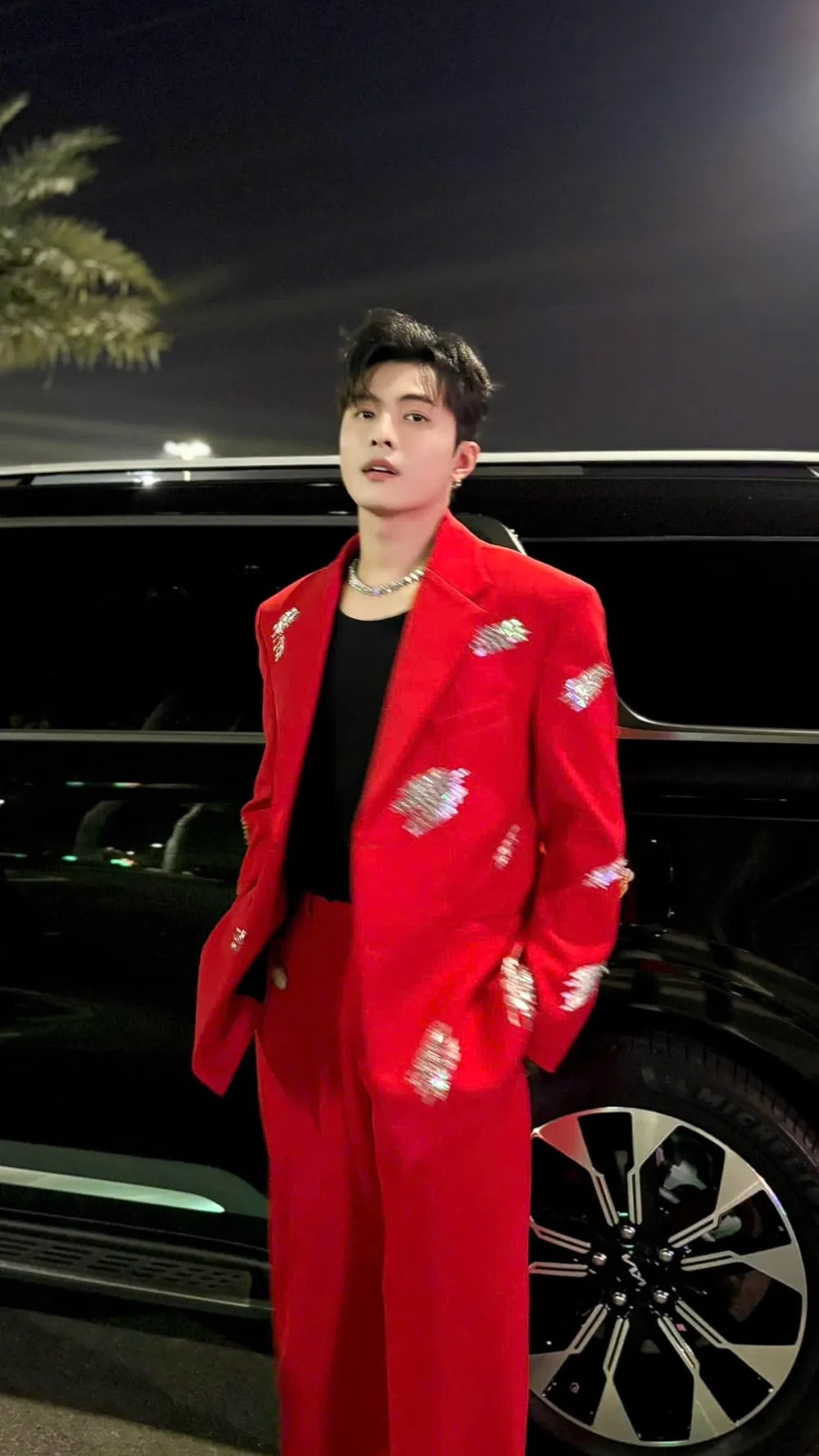 Chiều cao thật sự của Gin Tuấn Kiệt chiều cao