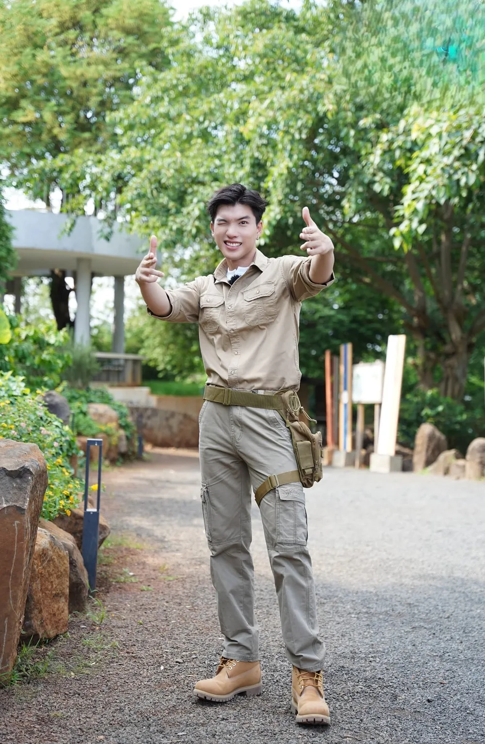 Không thể rời mắt trước ảnh Hieuthuhai dễ thương