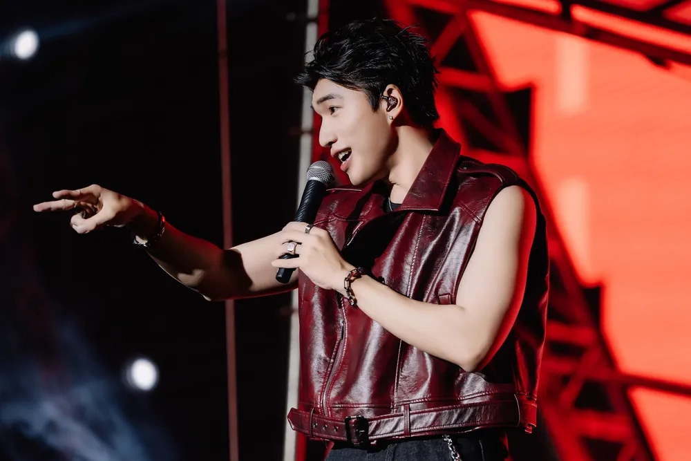 Bộ sưu tập hình Hieuthuhai khiến fan phát cuồng