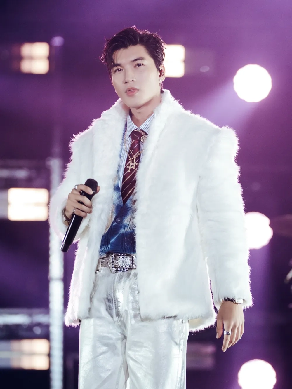 Tìm thấy ngay thần tượng qua ảnh của Hieuthuhai