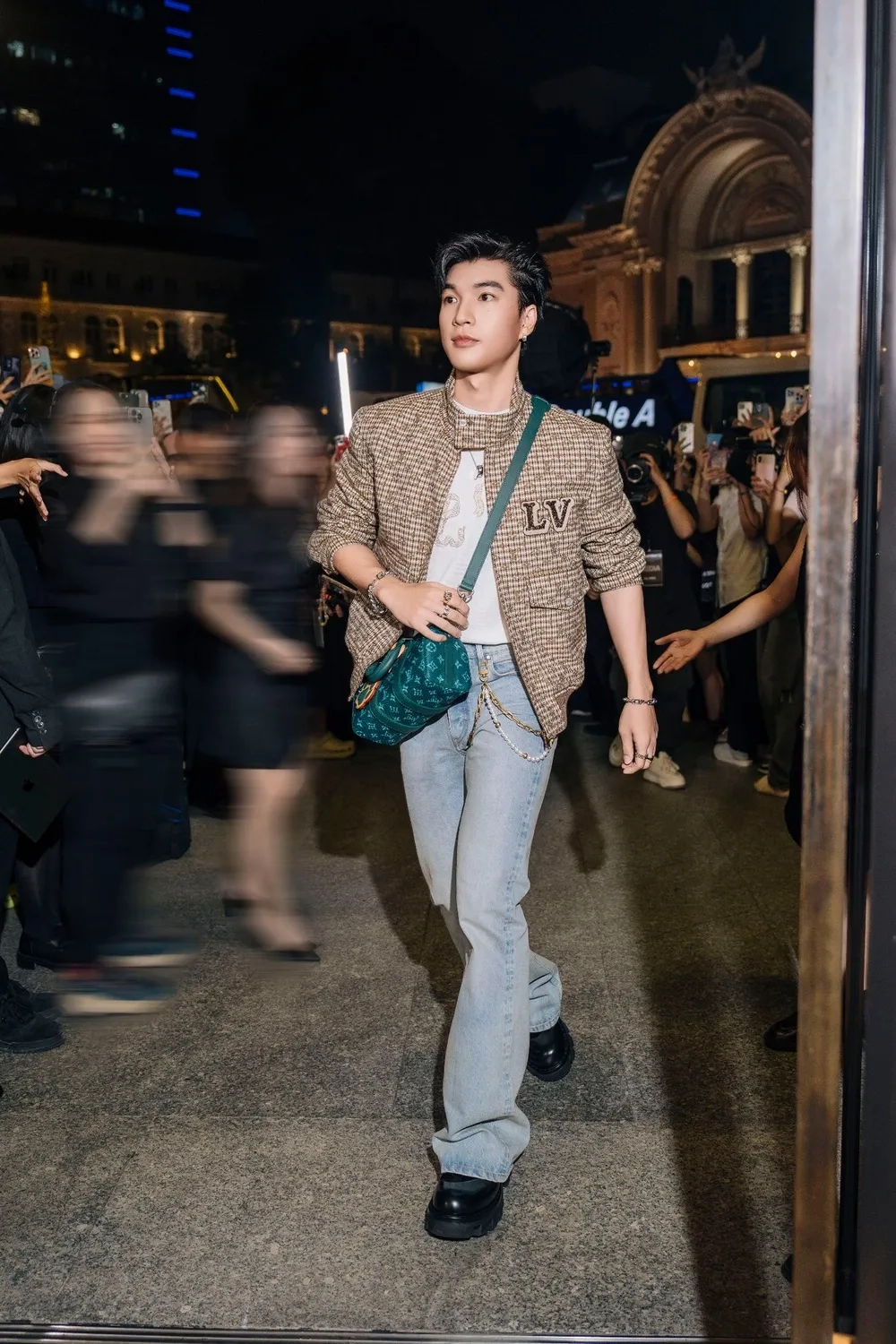 Cập nhật nhanh nhất ảnh Hieuthuhai mới nhất