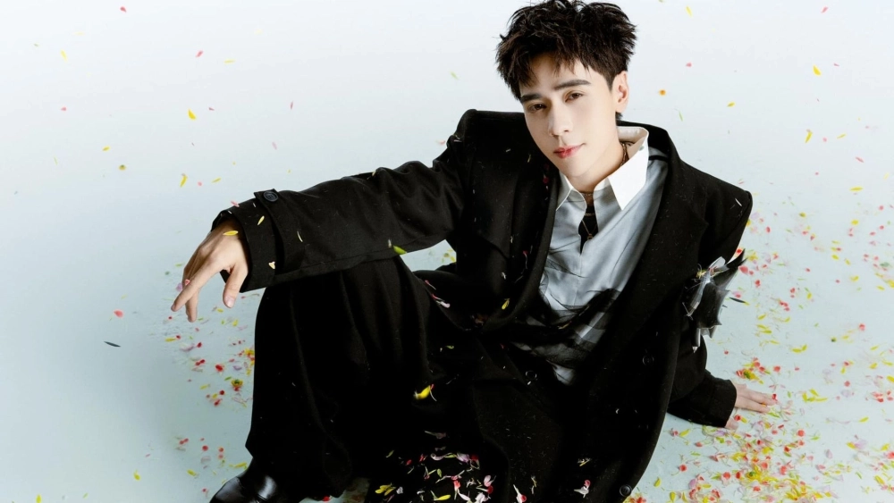 Đẹp trai như mơ qua ảnh hình nền Quang Hùng MasterD