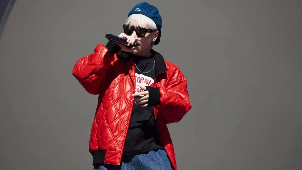 Tình yêu fangirl gửi vào ảnh nền Quang Hùng MasterD