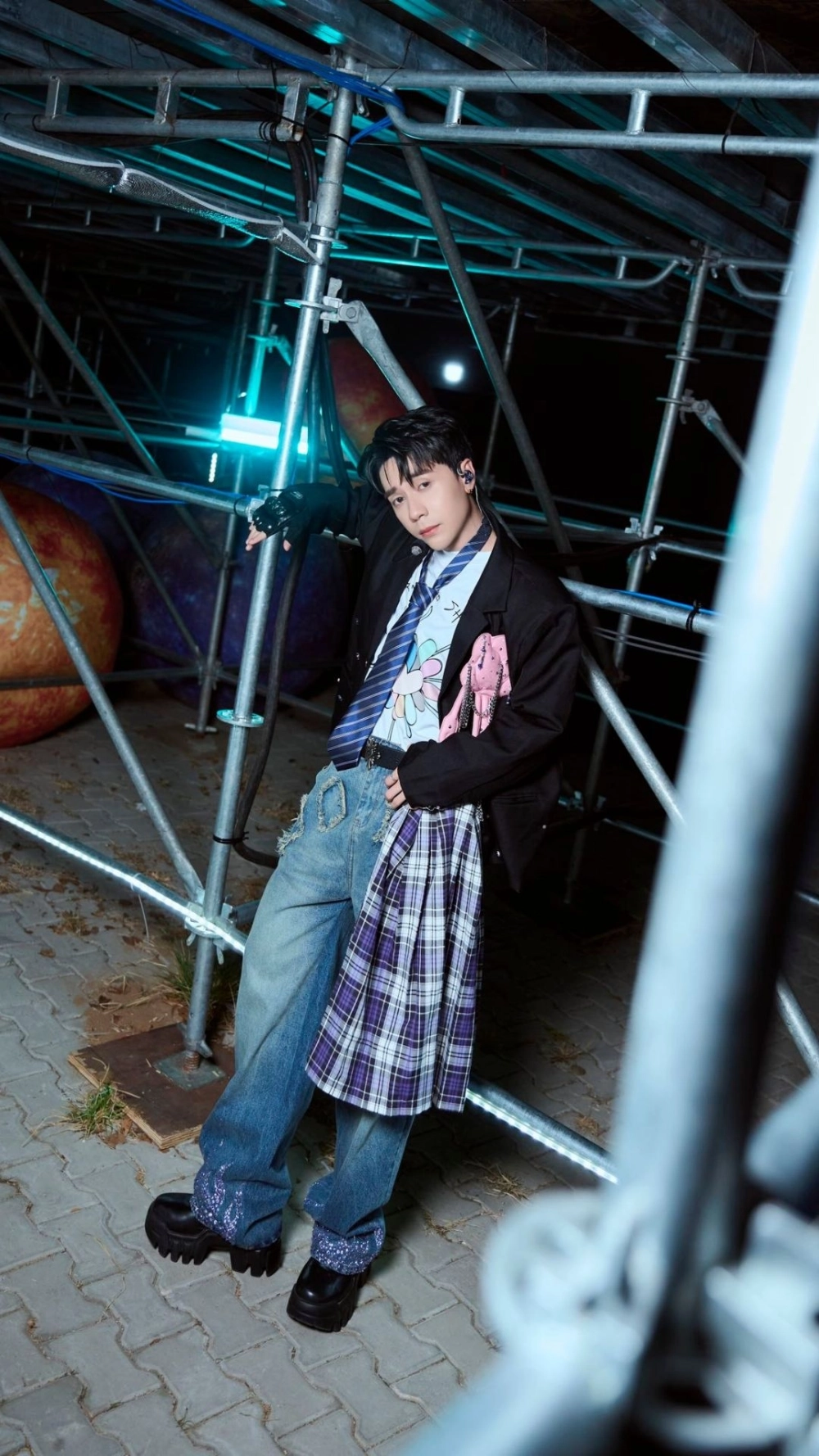 Ngắm trai auto vui với ảnh Quang Hùng chất lượng