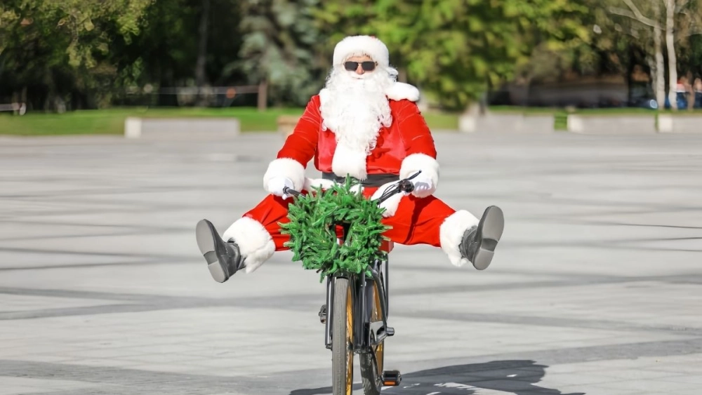 Hình ảnh meme Noel lan truyền cực kỳ nhanh