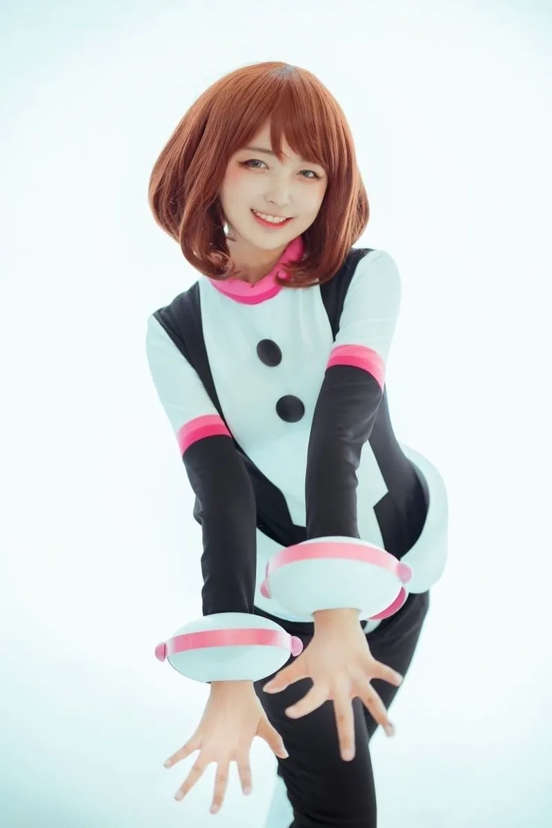 Ochako Uraraka cosplay phiên bản người thật ấn tượng