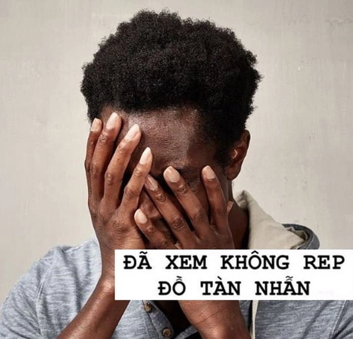 Meme anh da đen ôm đầu bất ngờ quắn quéo