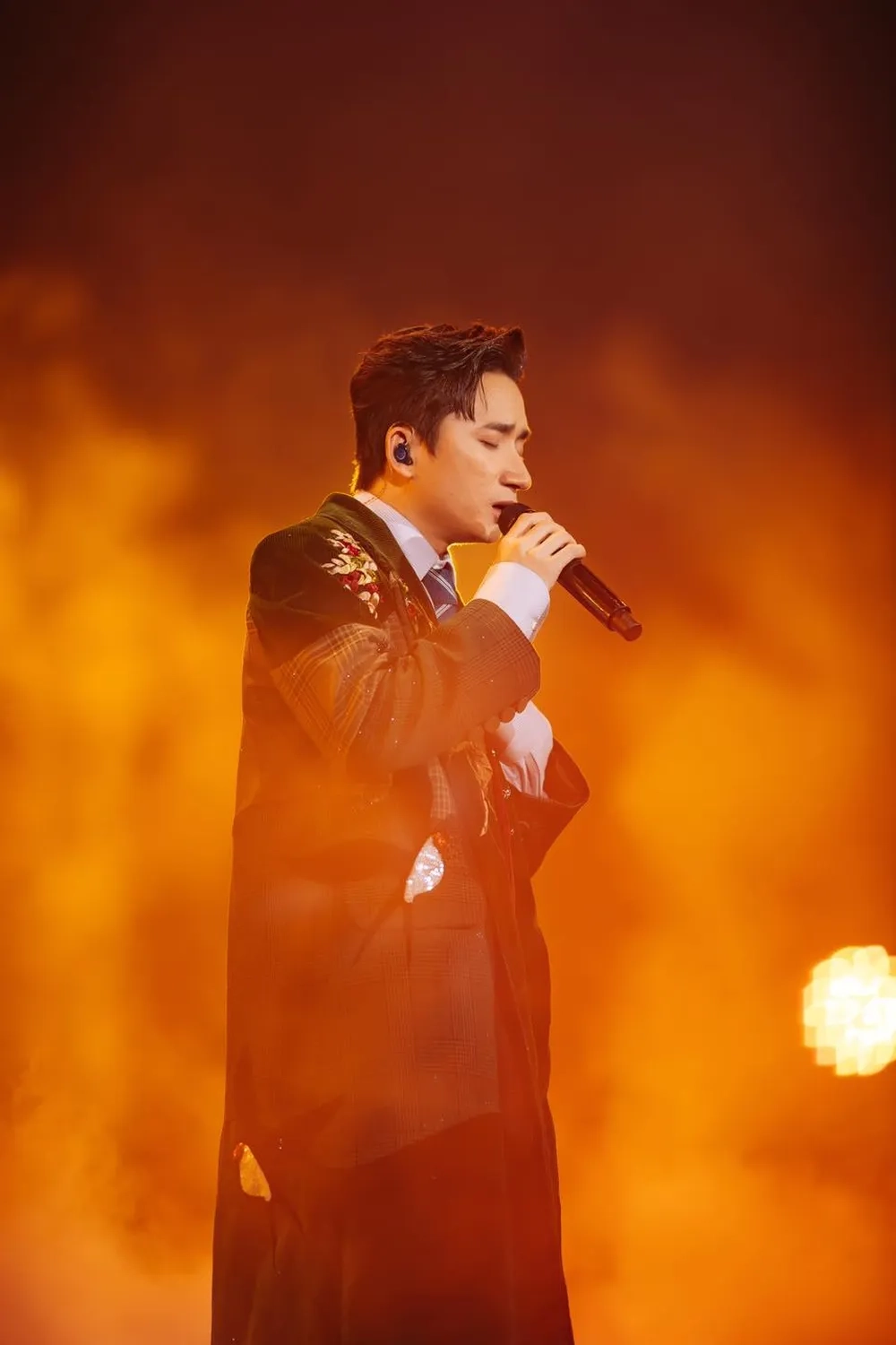 Khám phá album đặc sắc của album Phan Mạnh Quỳnh