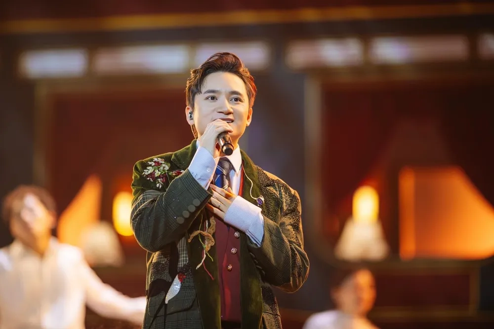 Ca khúc phim gây bão có chàng trai viết lên cây Phan Mạnh Quỳnh