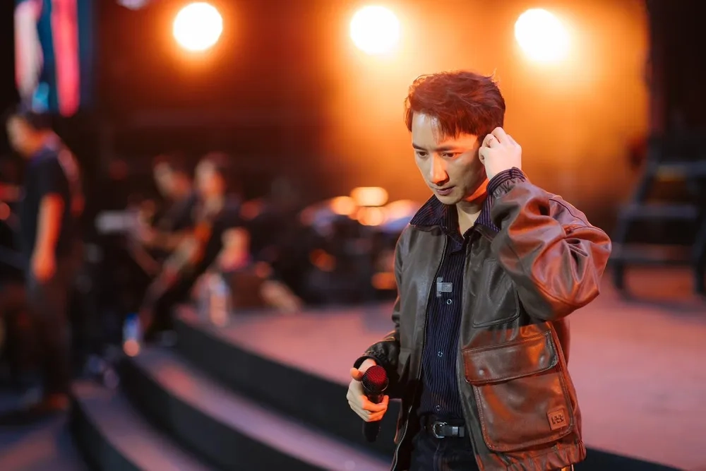 Ghi dấu ấn trong lòng fan với biệt danh huyền thoại Phan Mạnh Quỳnh