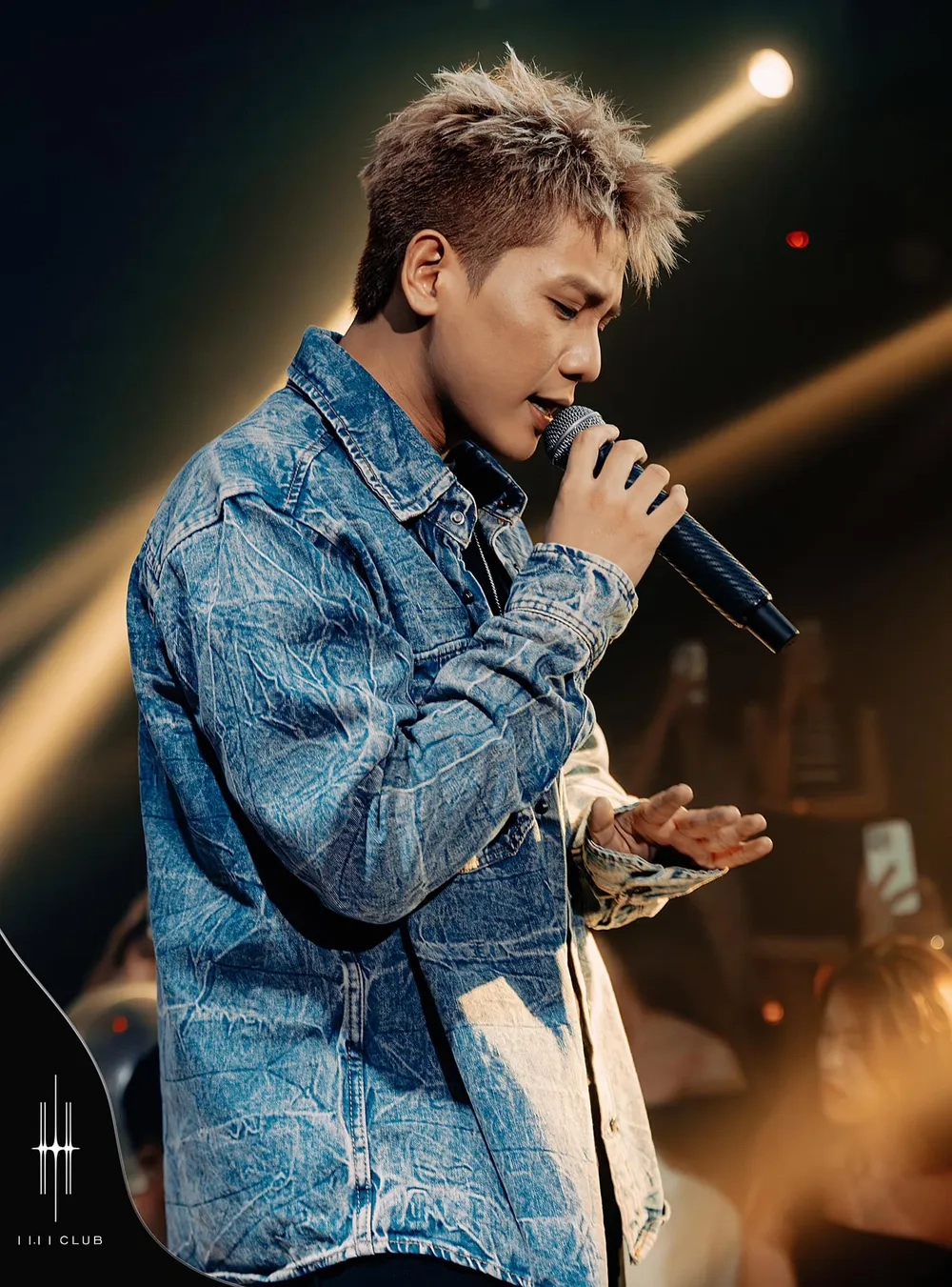 Lắng nghe mọi cung bậc trong Quân AP album mới