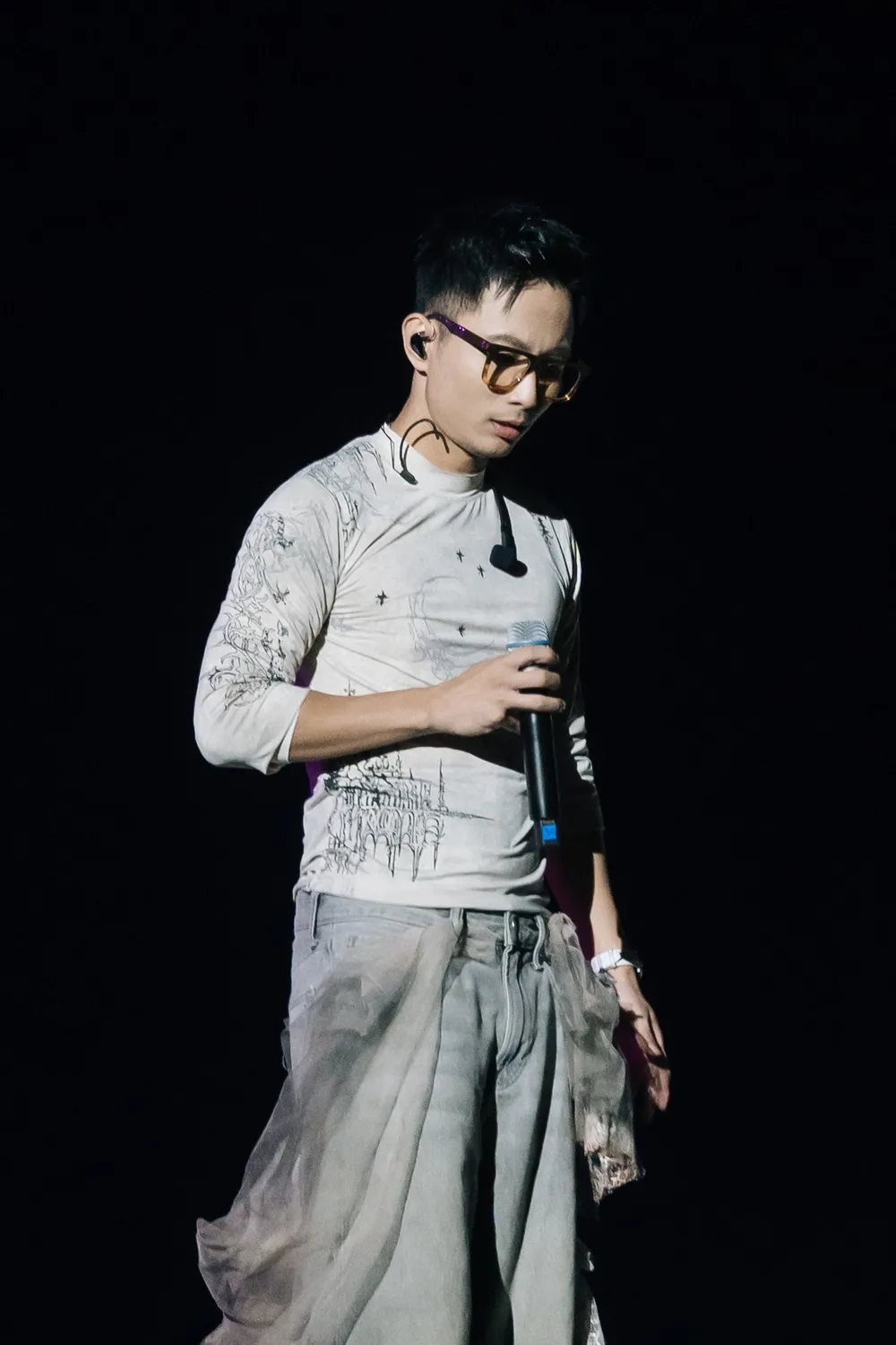Năm nay Rhymastic tuổi bao nhiêu