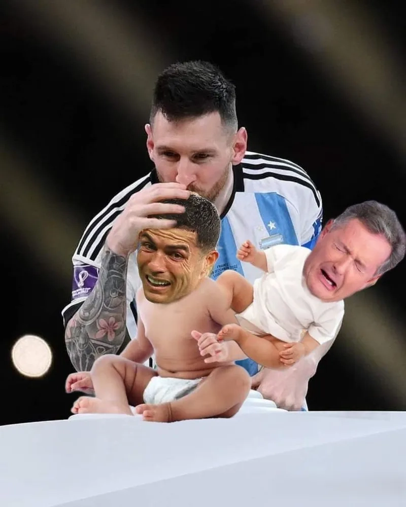 Meme Ronaldo khóc khi thua Messi: đỉnh cao cảm xúc