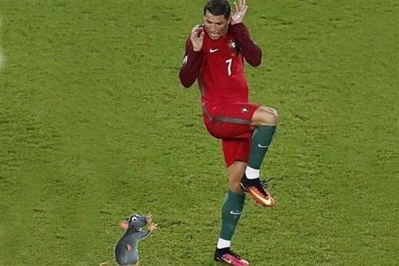 Meme Ronaldo face cực hài, cực chất, cực viral