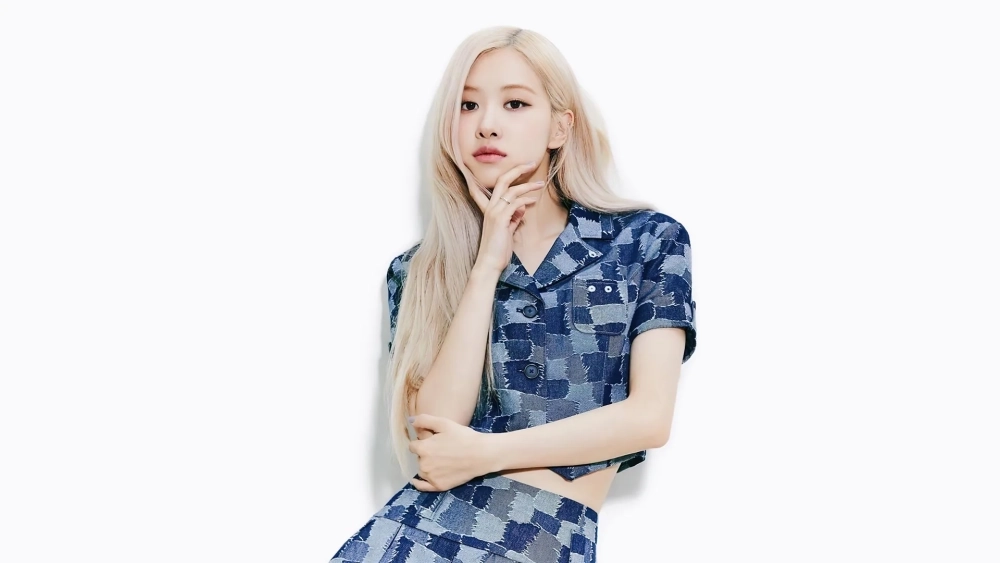 Bùng nổ nhan sắc với loạt ảnh rosé cute siêu cấp đáng yêu