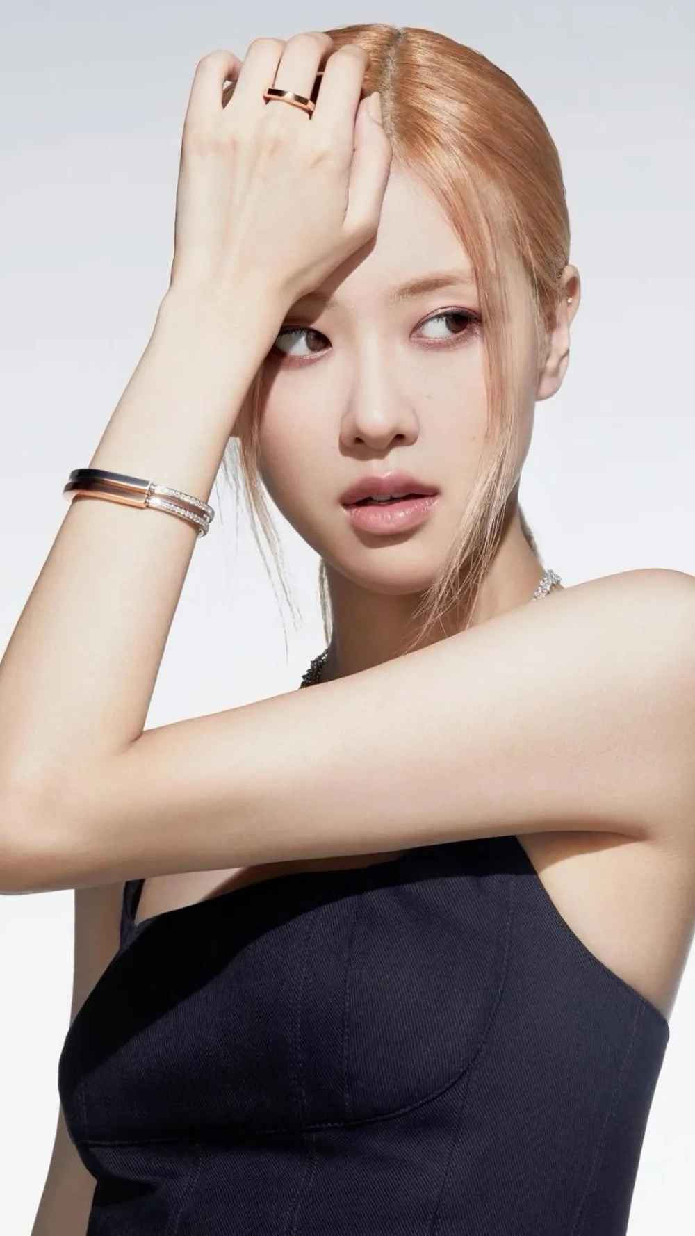 Thay đổi phong cách mỗi ngày với ảnh rosé làm hình nền