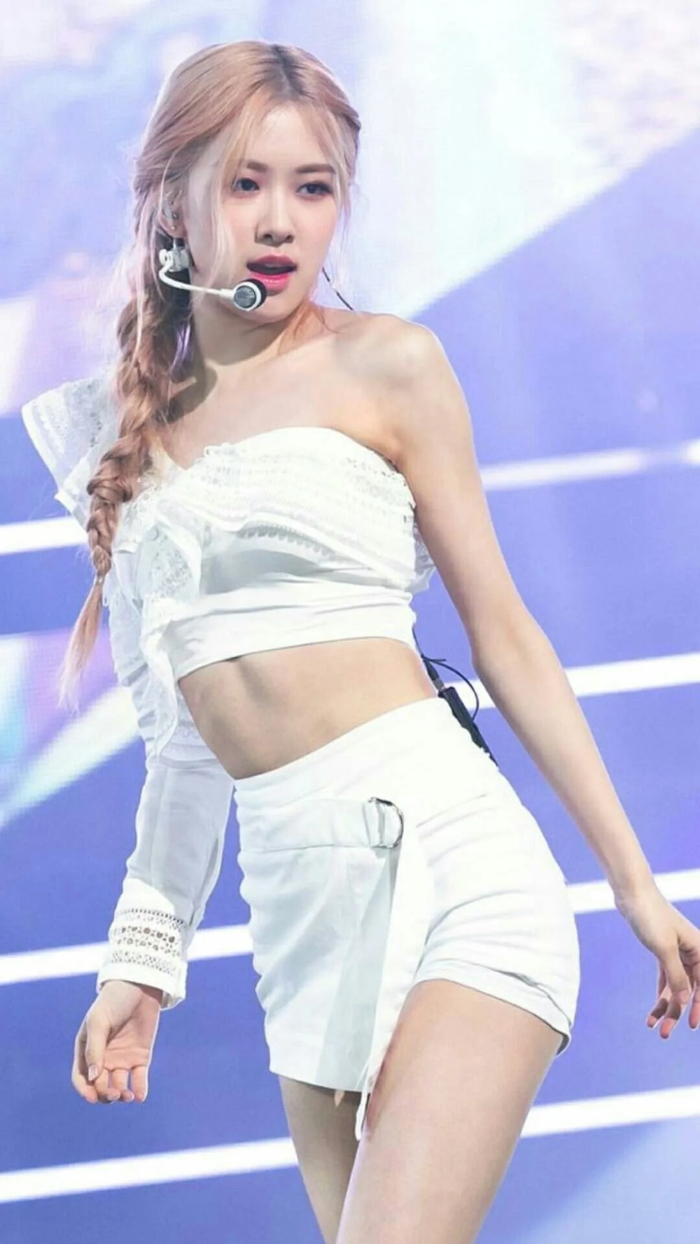 Dịu dàng nhưng cá tính cùng hình nền rosé cute