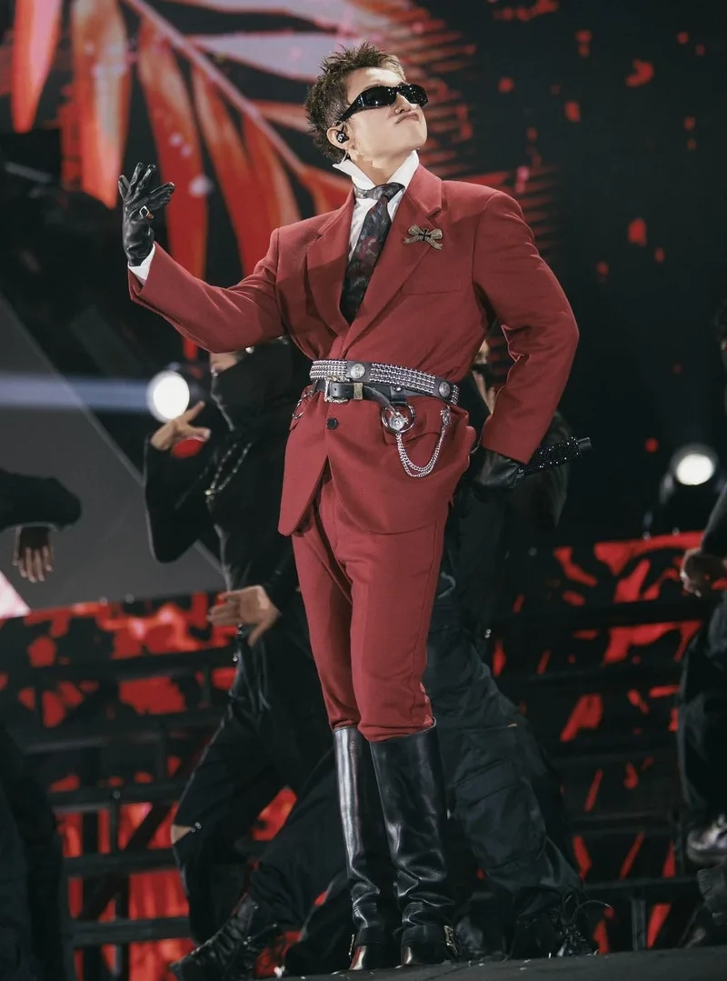 Lắng đọng cảm xúc trong Em đừng đi Sơn Tùng MTP