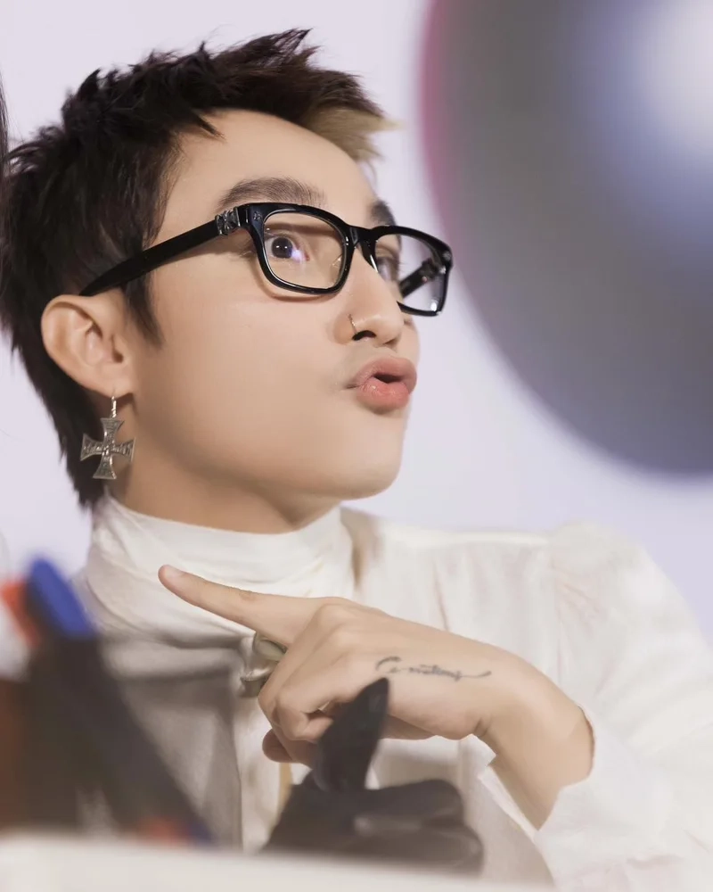 Thay đổi ngoạn mục của Sơn Tùng MTP ngày xưa