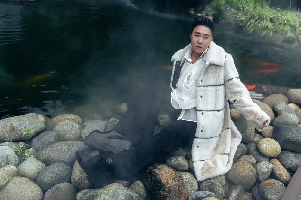 Bản nhạc tình làm lay động hàng triệu trái tim Trung Quân Idol chưa bao giờ