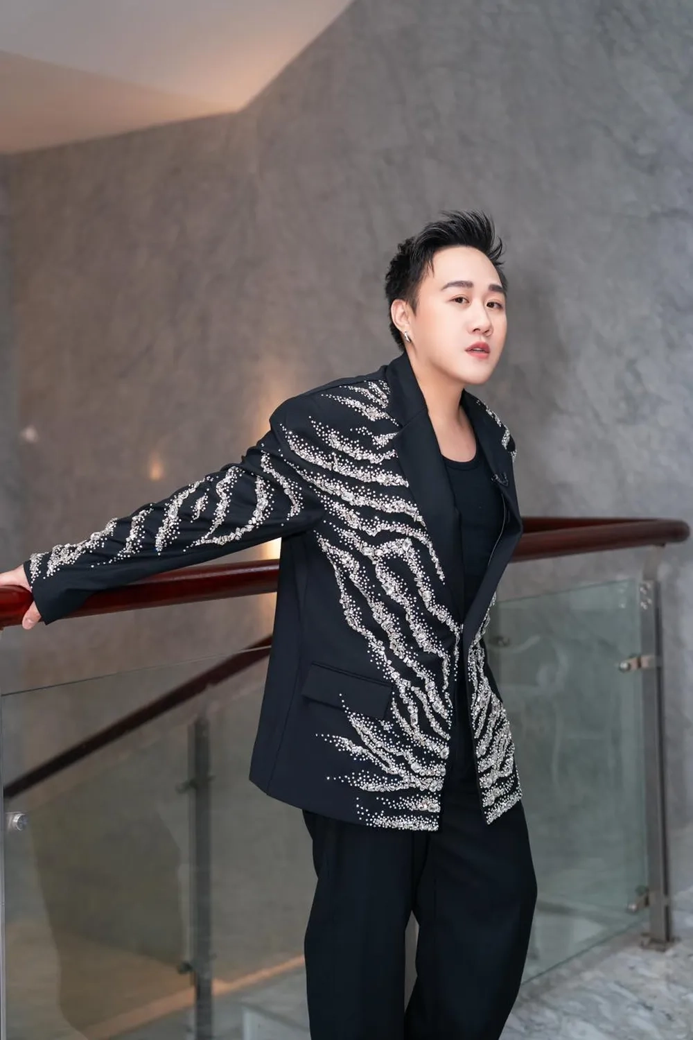 Bùng nổ cảm xúc cùng Trung Quân Idol concert hoành tráng