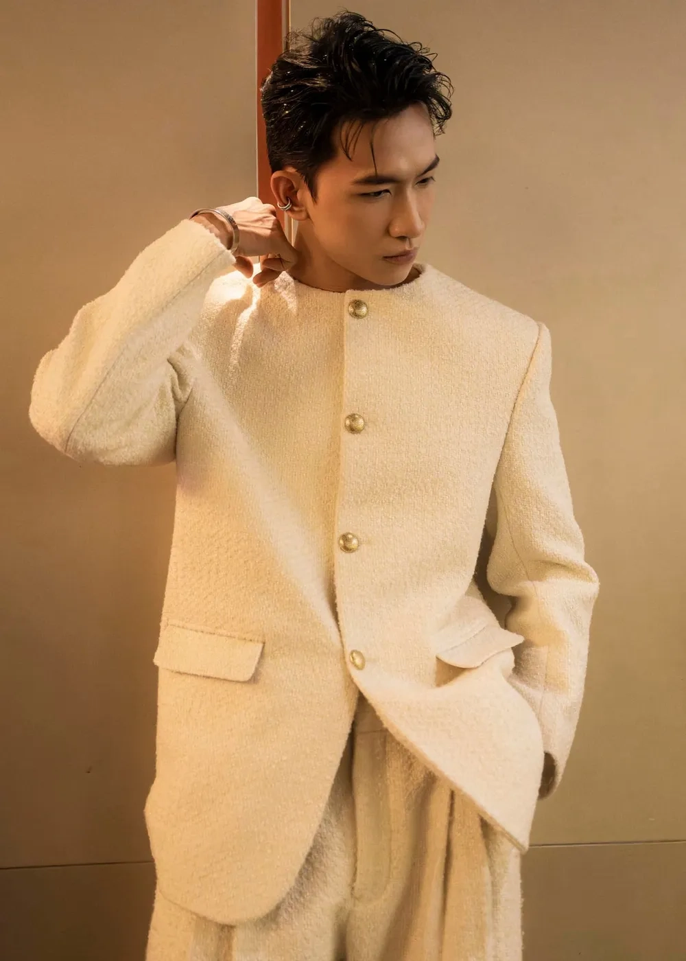 Võ Cảnh Cát Đỏ gây bão màn ảnh nhỏ