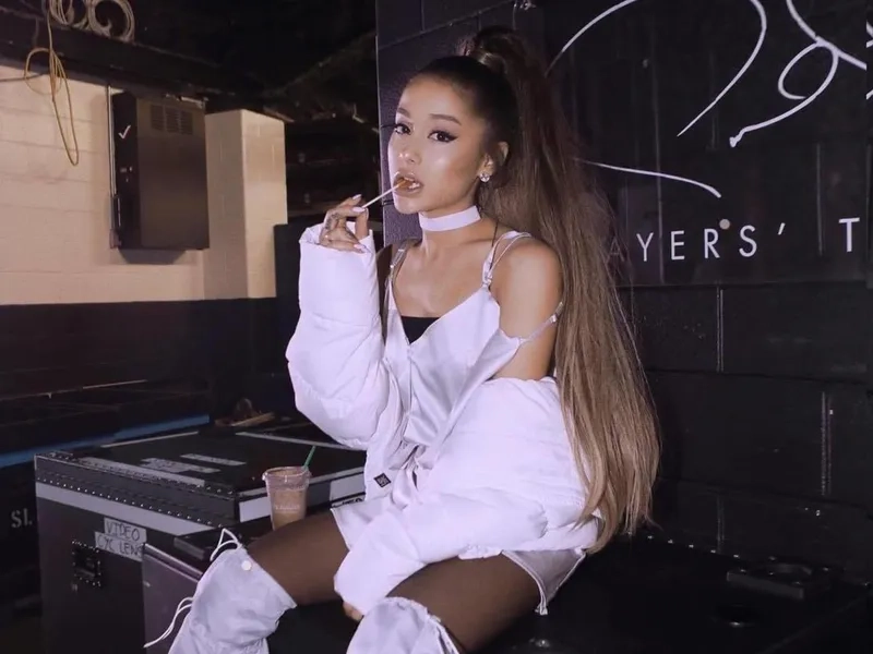 Tổng hợp những bản hit trong các Ariana Grande songs