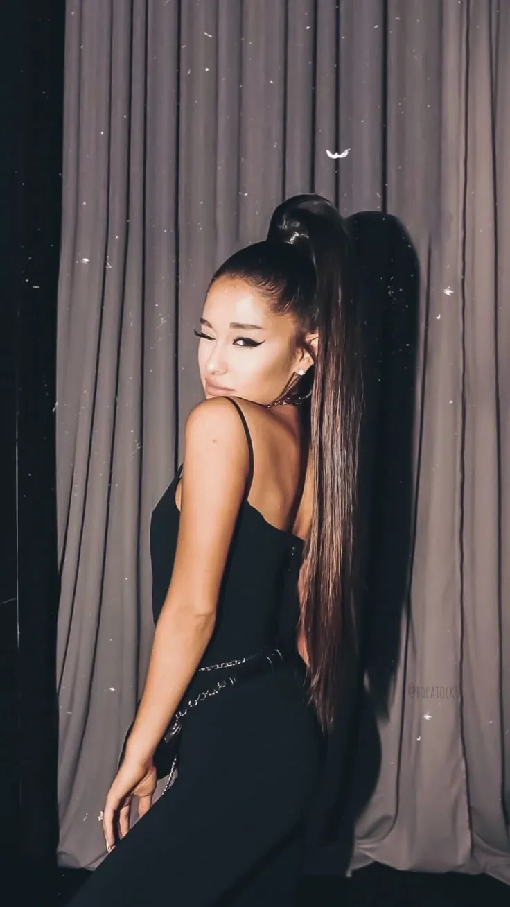 Những dự án được mong đợi trong năm Ariana Grande 2025