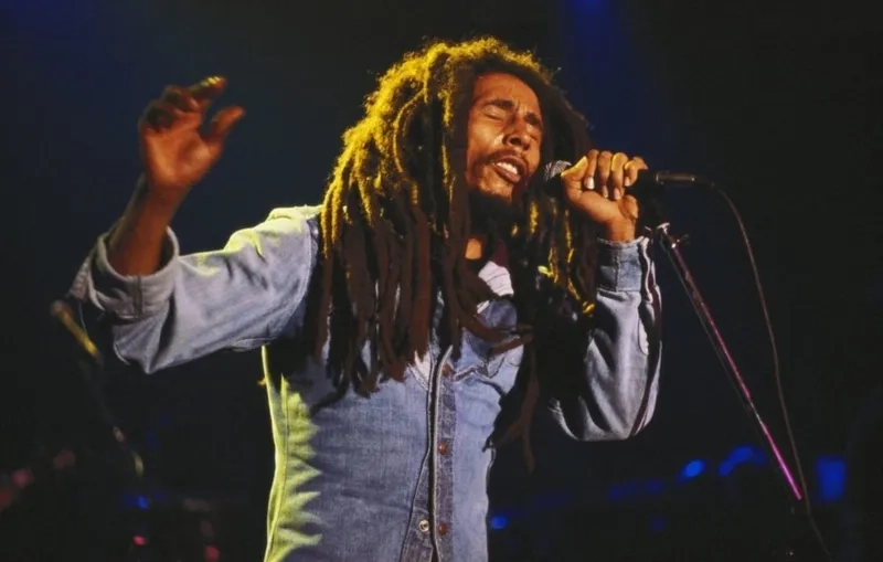 Thông điệp hy vọng trong Bob Marley Three Little Birds