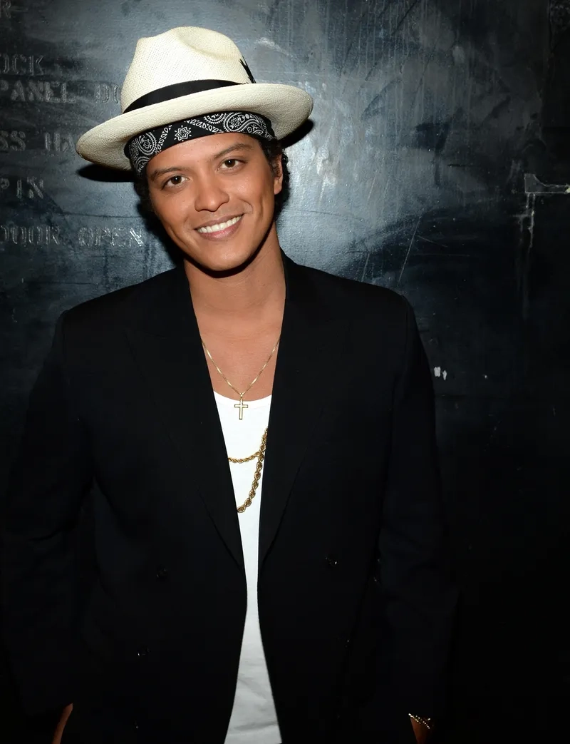 Chân dung huyền thoại âm nhạc bruno mars