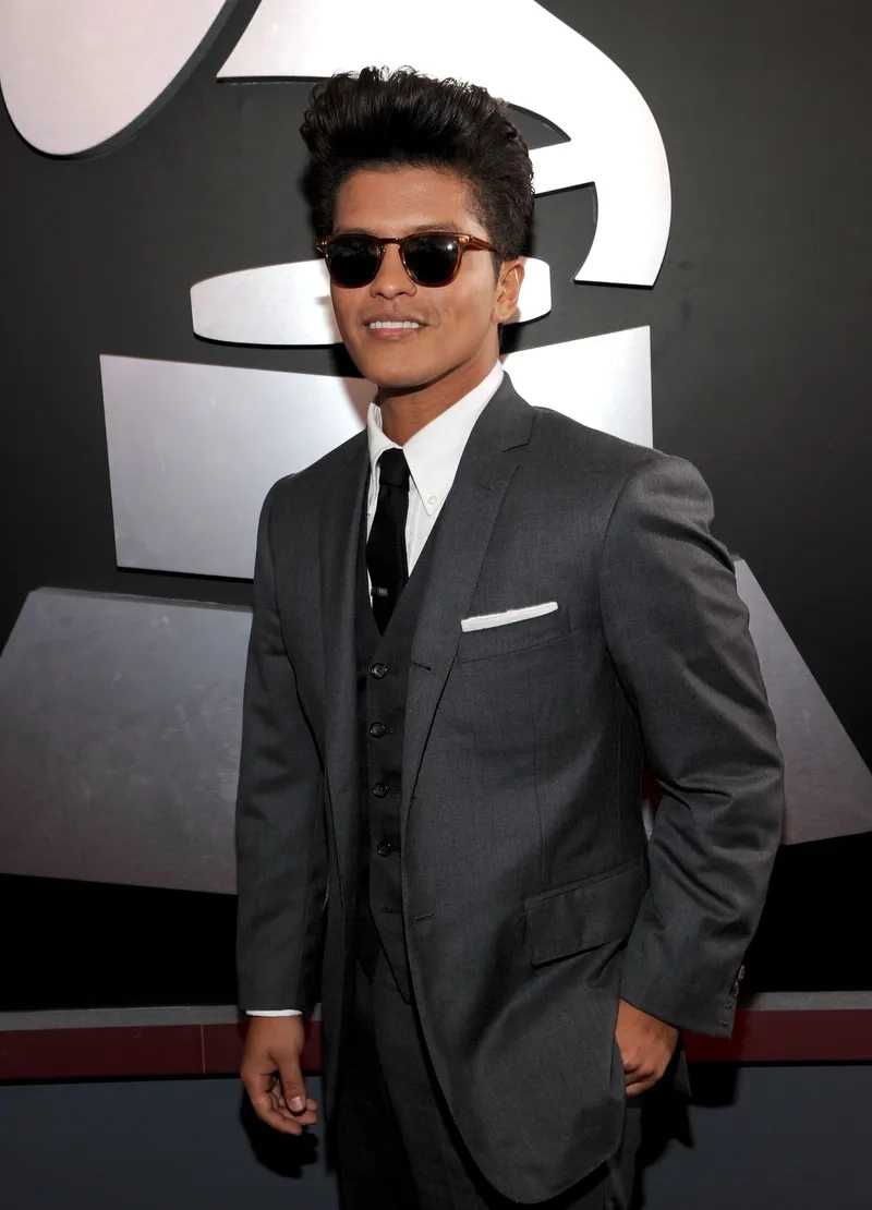 Tuyển tập các bài hát hay nhất - bruno mars songs