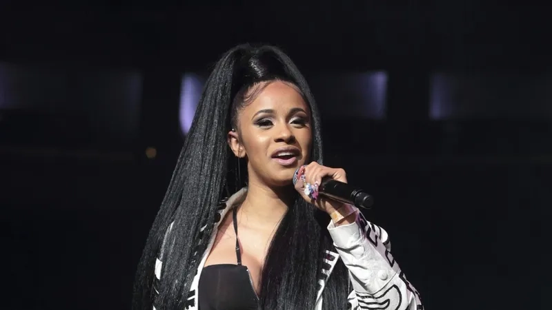Cardi B tại một sự kiện lớn