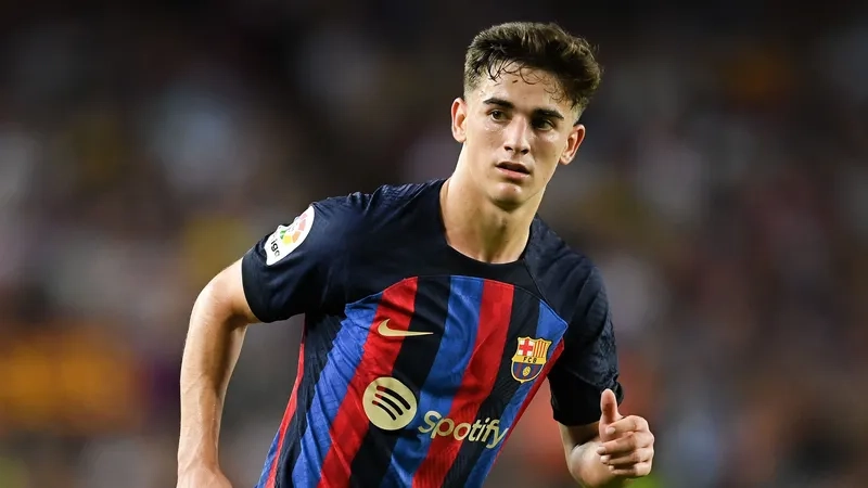 Top 15+ cầu thủ bóng đá đẹp trai nhất thế giới 2025