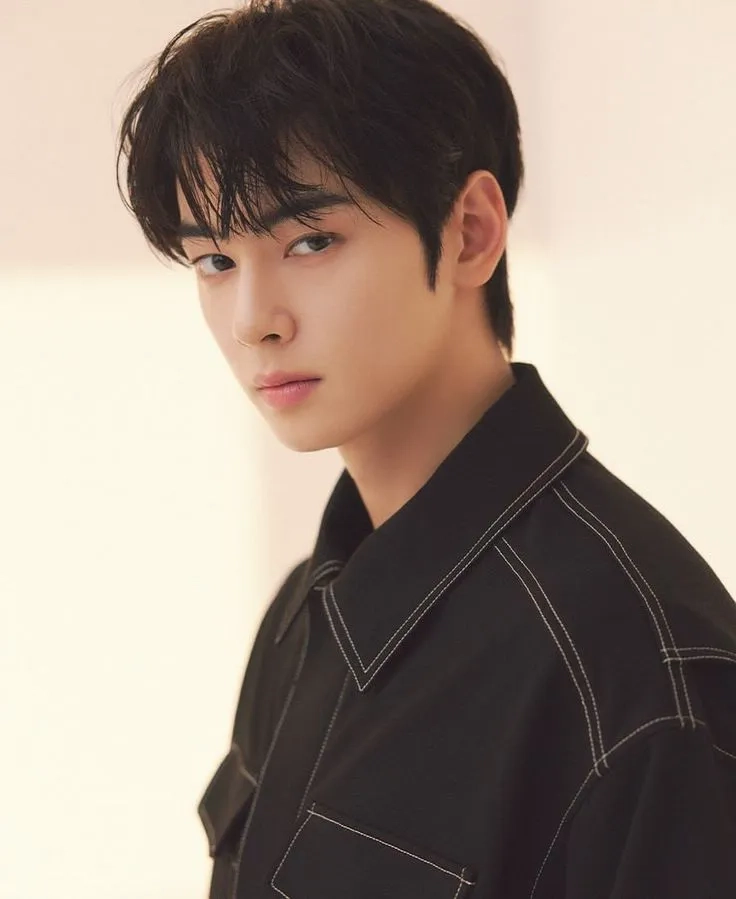 Vẻ đẹp không tì vết của Cha Eun Woo mặt mộc