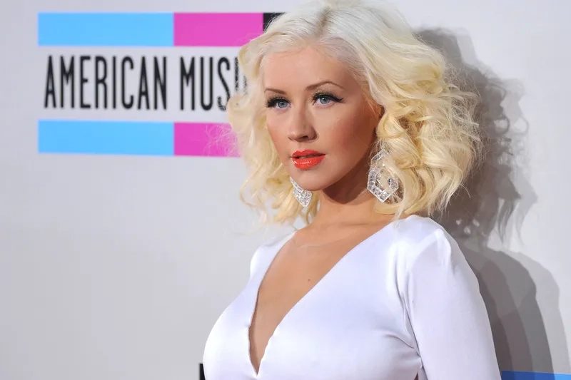 Christina Aguilera da diết cùng Say Something
