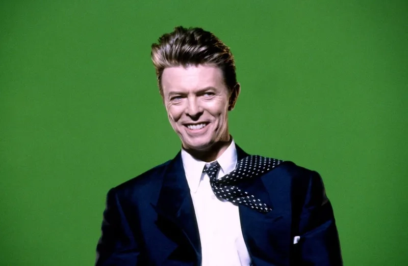 Một cảnh trong bộ phim tài liệu về David Bowie