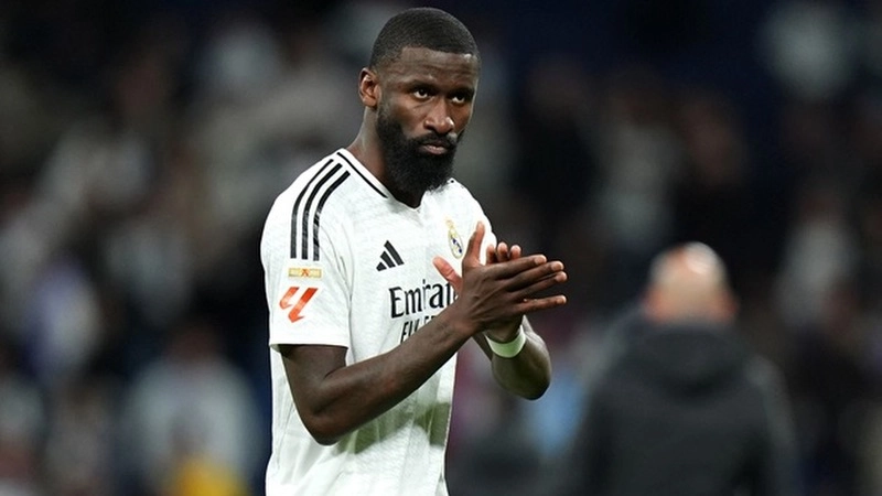 Antonio Rudiger hiện tại cũng thành công với Real Madrid