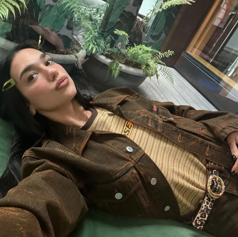 Tuyển tập songs by dua lipa được yêu thích