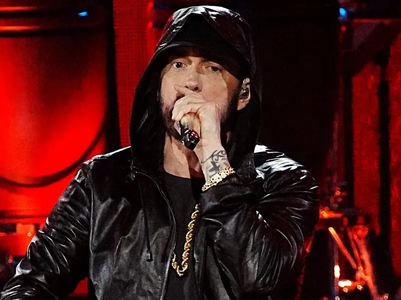 Eminem và con gái Hailie Jade ngày ấy - bây giờ