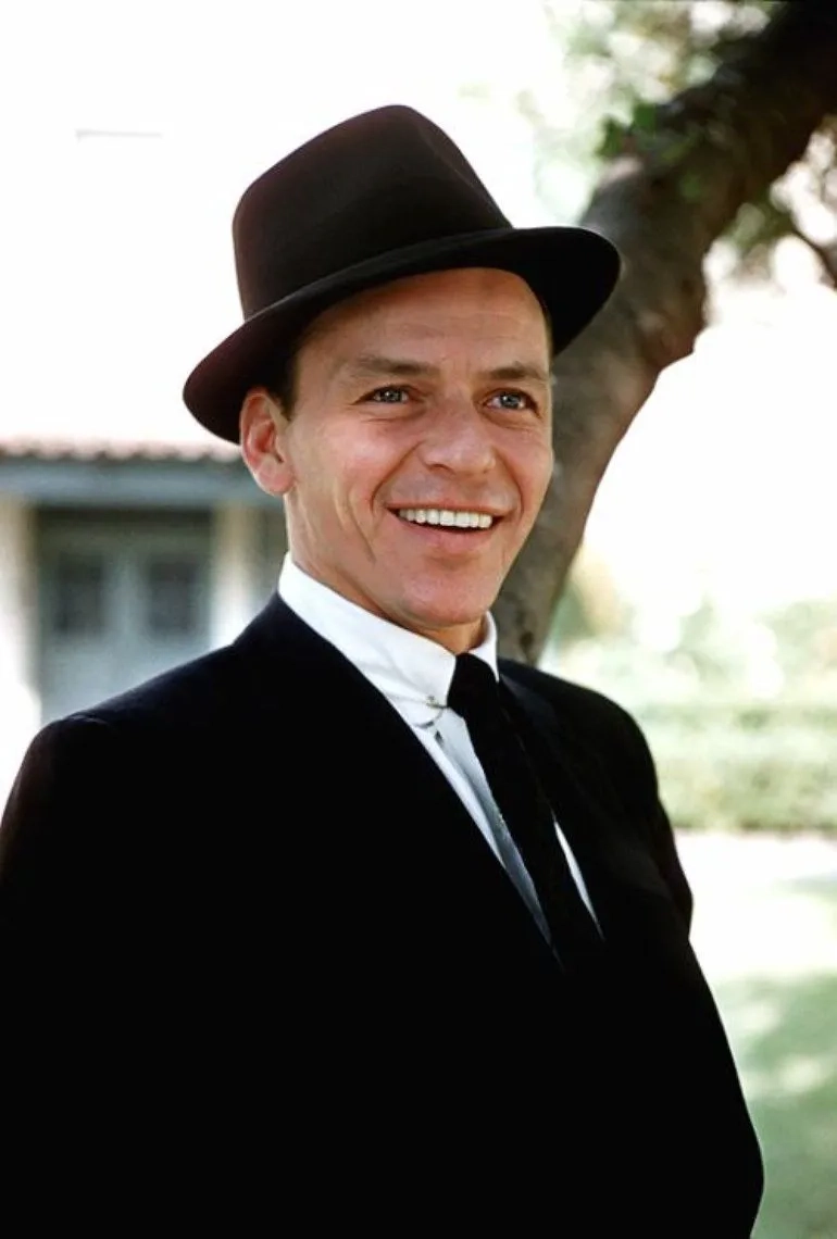 Thần thái đỉnh cao khi hát frank sinatra my way