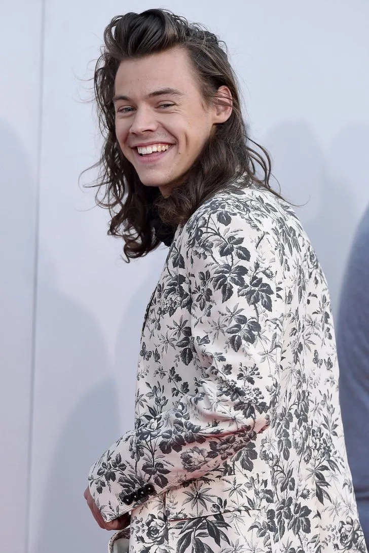 Harry Styles trình diễn Sign of the Times