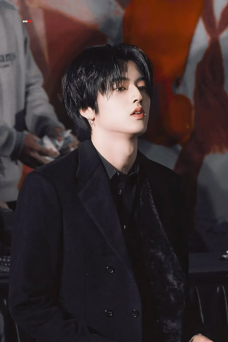 Tải wallpaper Haruto cho điện thoại