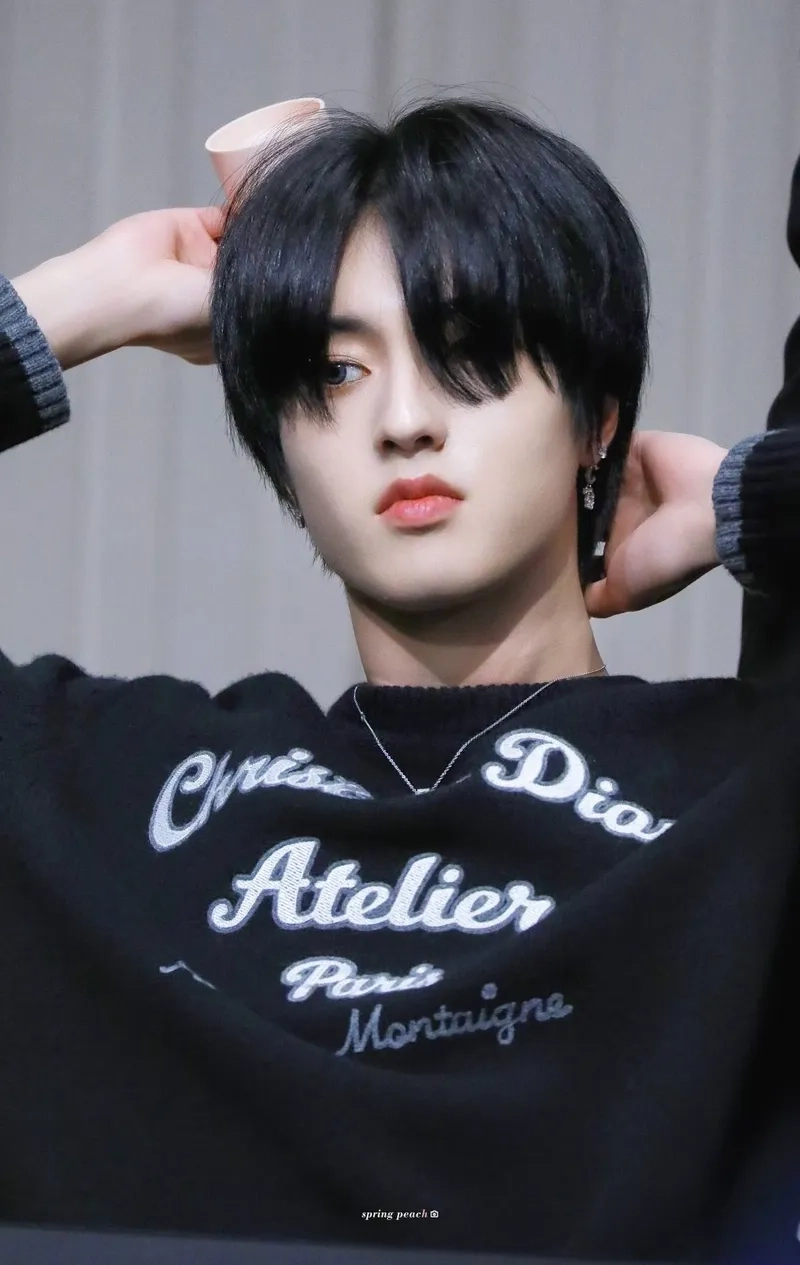 Những khoảnh khắc rap cực ngầu của Haruto trên sân khấu