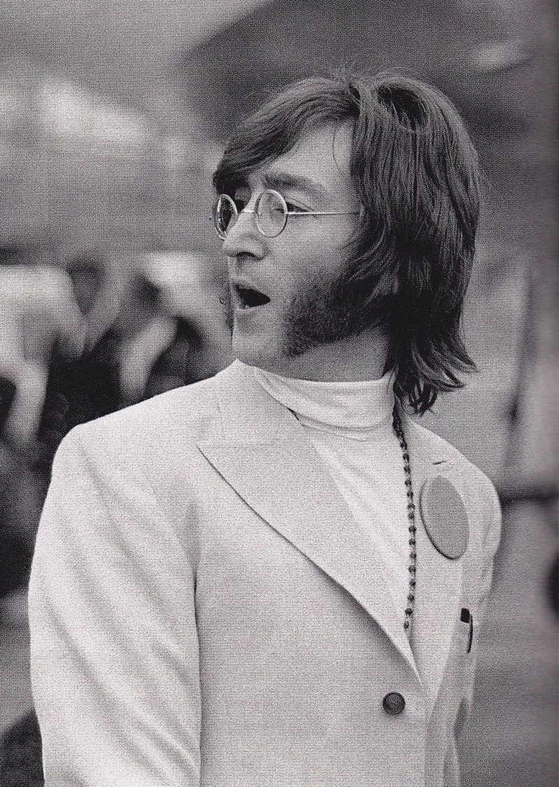 John lennon imagine - Biểu tượng cho hòa bình