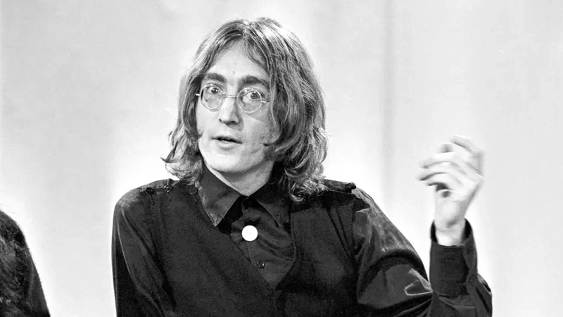 Tưởng niệm cái chết của john lennon