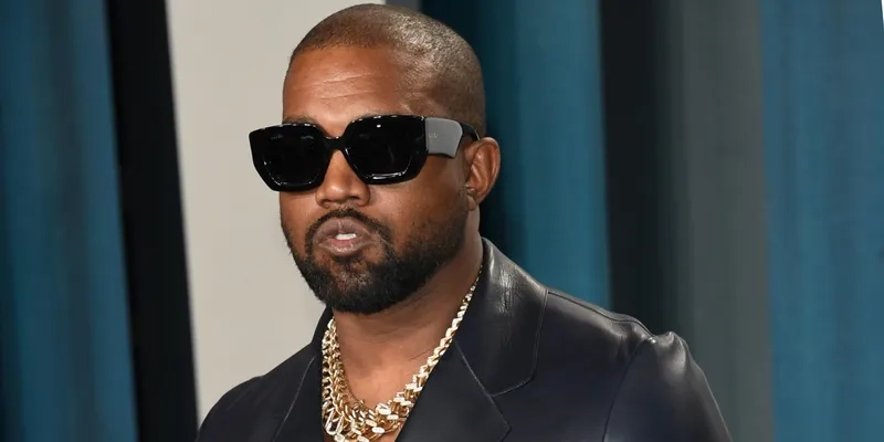 Cuộc cách mạng thời trang Kanye West
