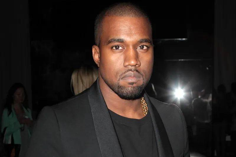 Album huyền thoại Kanye West Graduation