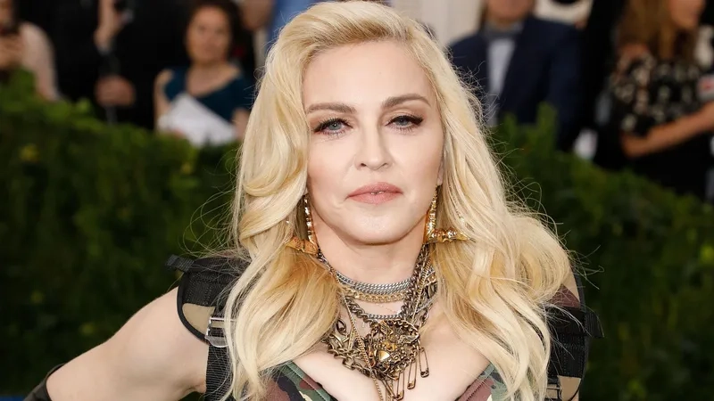 Sân khấu hoành tráng tại Madonna concert